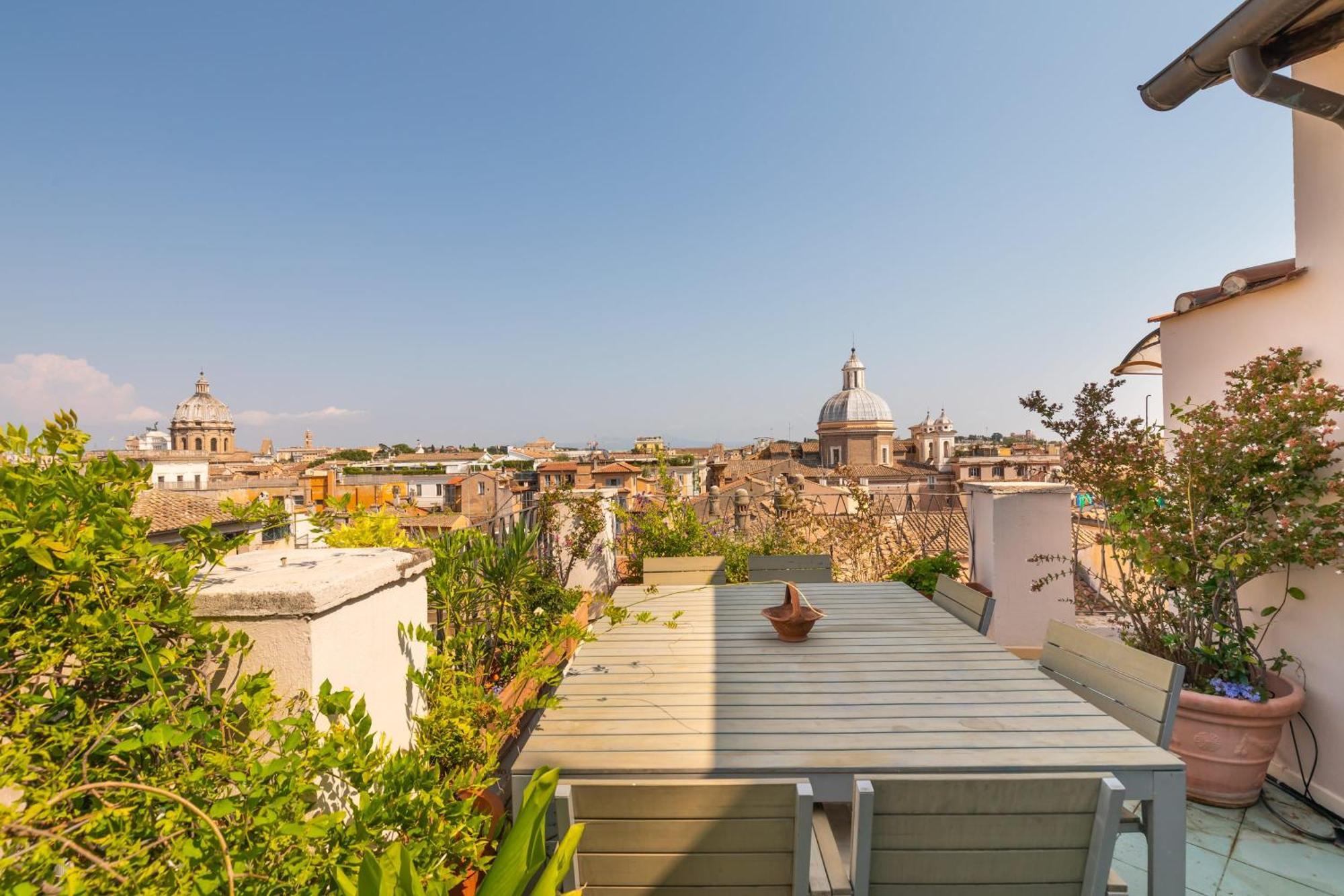 Apartamento Farnese Stunning Penthouse | Romeloft *